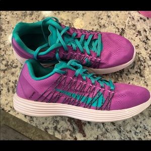 NIKE RACING LUNARLON SIZE 9 LIKE NEW!